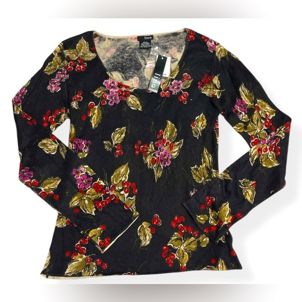 Linq Floral Black Lightweight Long Sleeve Top Size‎ Medium Dark Academia NWT